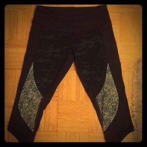 Lulu lemon cropped leggings with camo